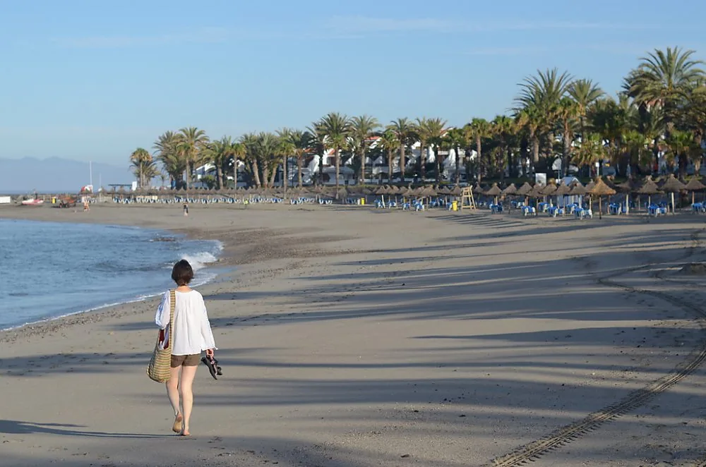 Playa El Camisón en Arona Tenerife